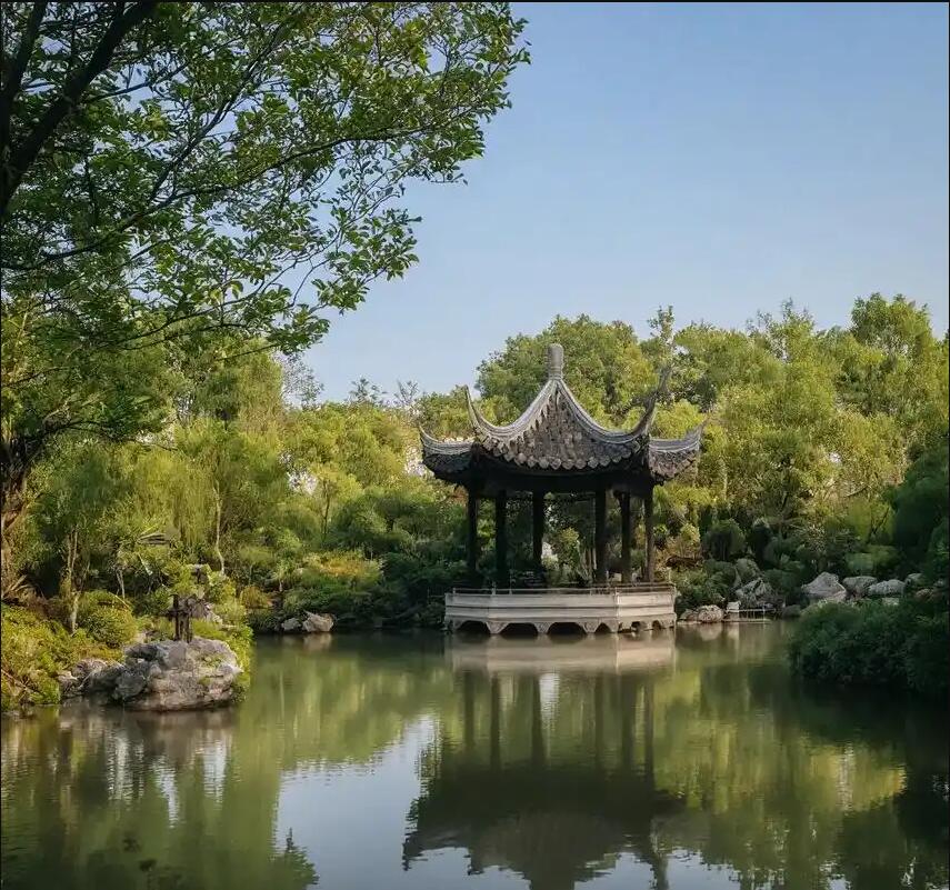 蛟河丹雪餐饮有限公司